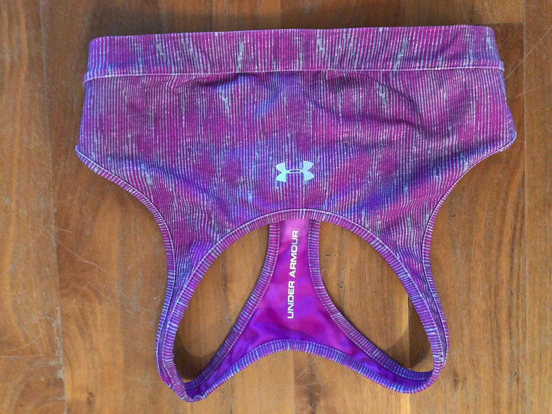 Tops: Top Sport – Neu (gemäss Beschreibung) aus Jenins von Pocahontas013 1