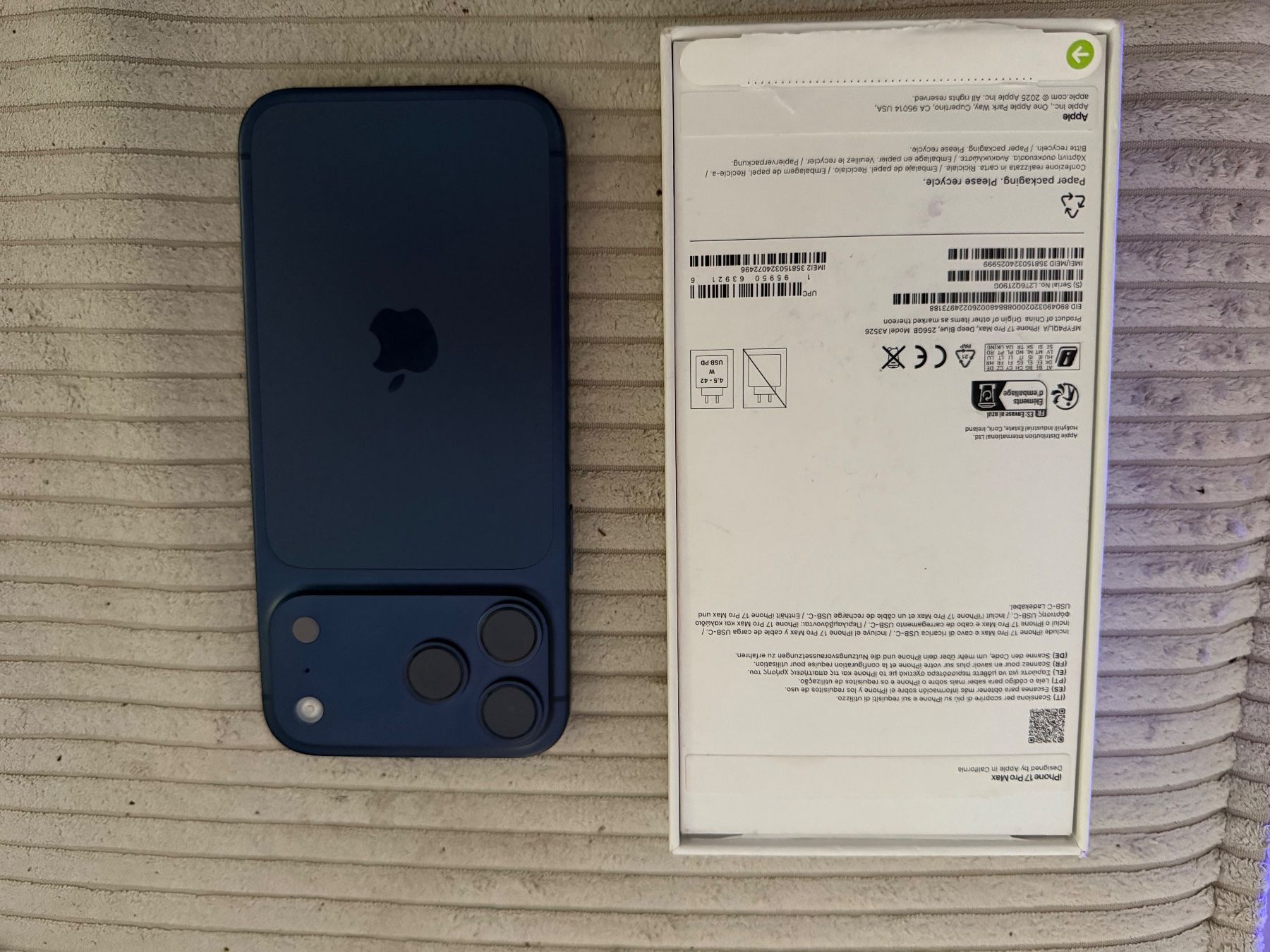 Apple Portables: iPhone 17 pro Max neuf 256 G – Neuf avec emballage d'origine à Lausanne par bou_vp6k 3