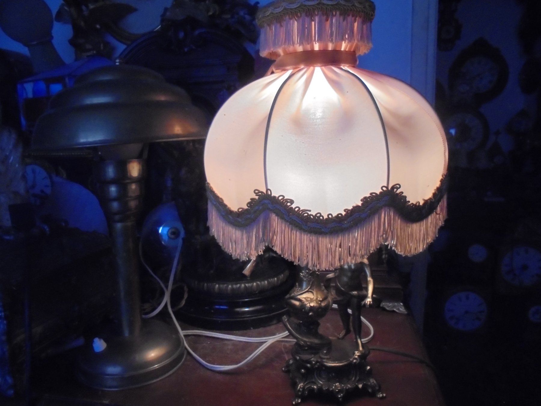 Lampade: Alte Tischlampe ca. 1950 – Usato da Camorino venduto da Hunpete