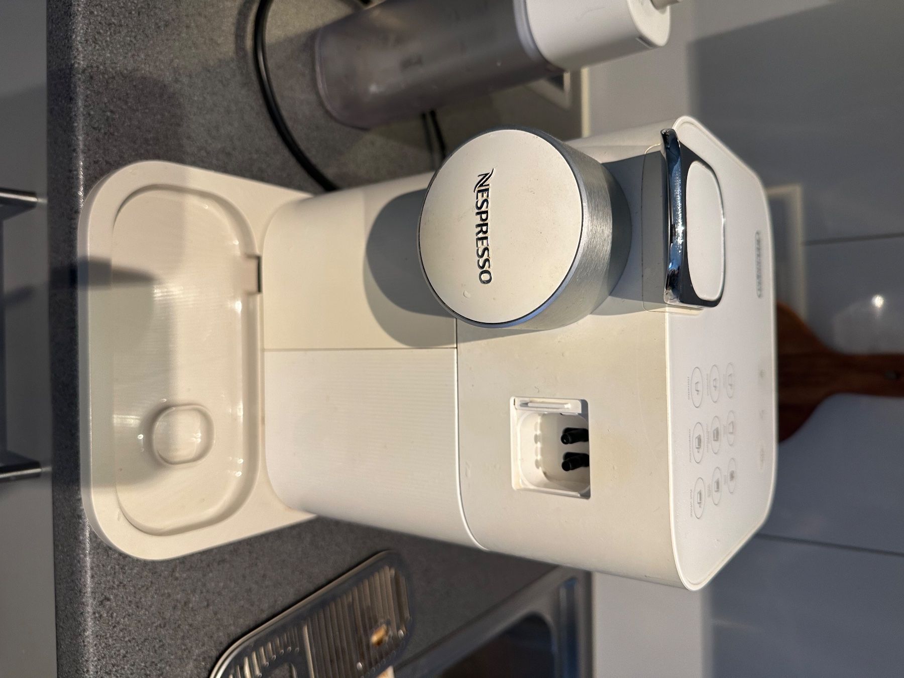 Nespresso Macchine per caffè & Macchine per espresso: Machine à café Nespresso – Usato da Brügg BE venduto da Kouki 6