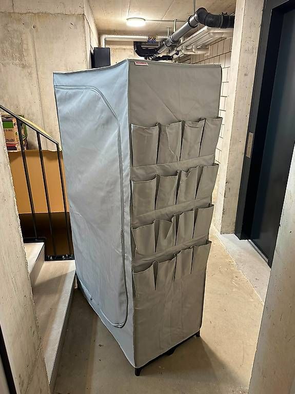 Armadi: Faltschrank Leifheit – Usato da Kirchberg BE venduto da naa_lxk5 2
