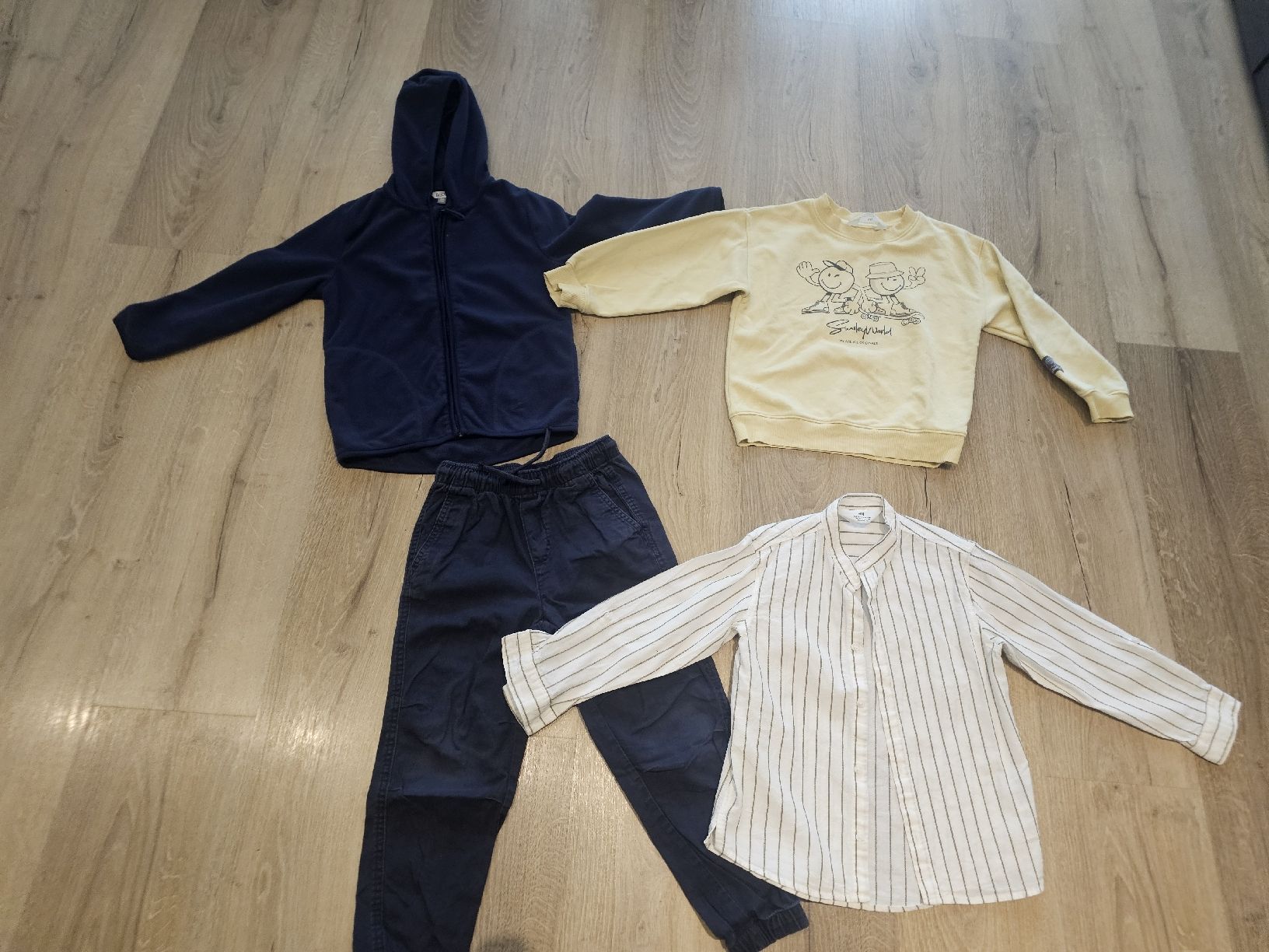Kleiderpakete & -sets: Kinder Kleider Set 110/116 – Gebraucht aus Grosshöchstetten von Qenko