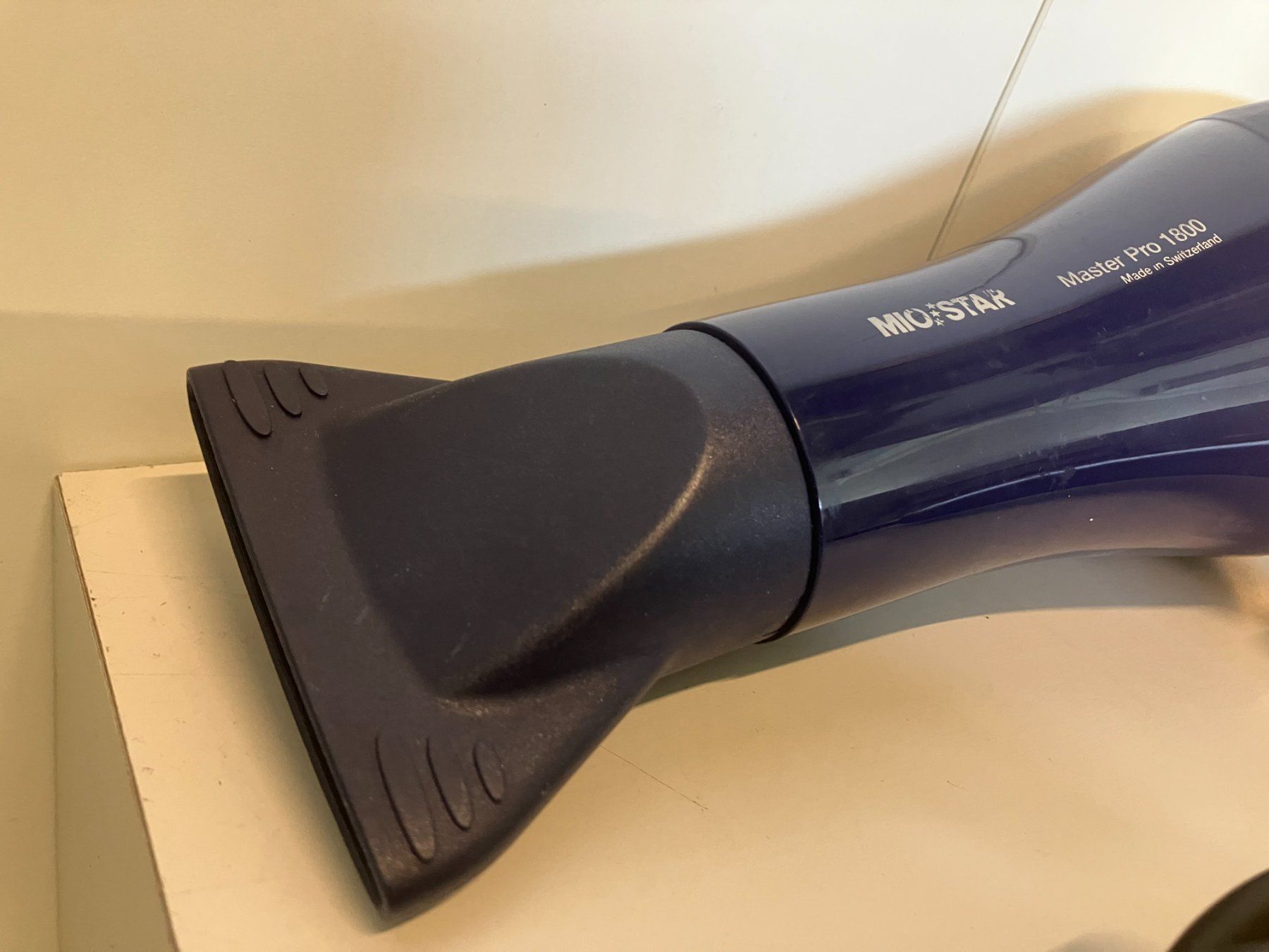 Asciugacapelli: gebr. MioStar Master Pro1800 Haarfön ab 1.- – Usato da Lichtensteig venduto da Buy24International 3