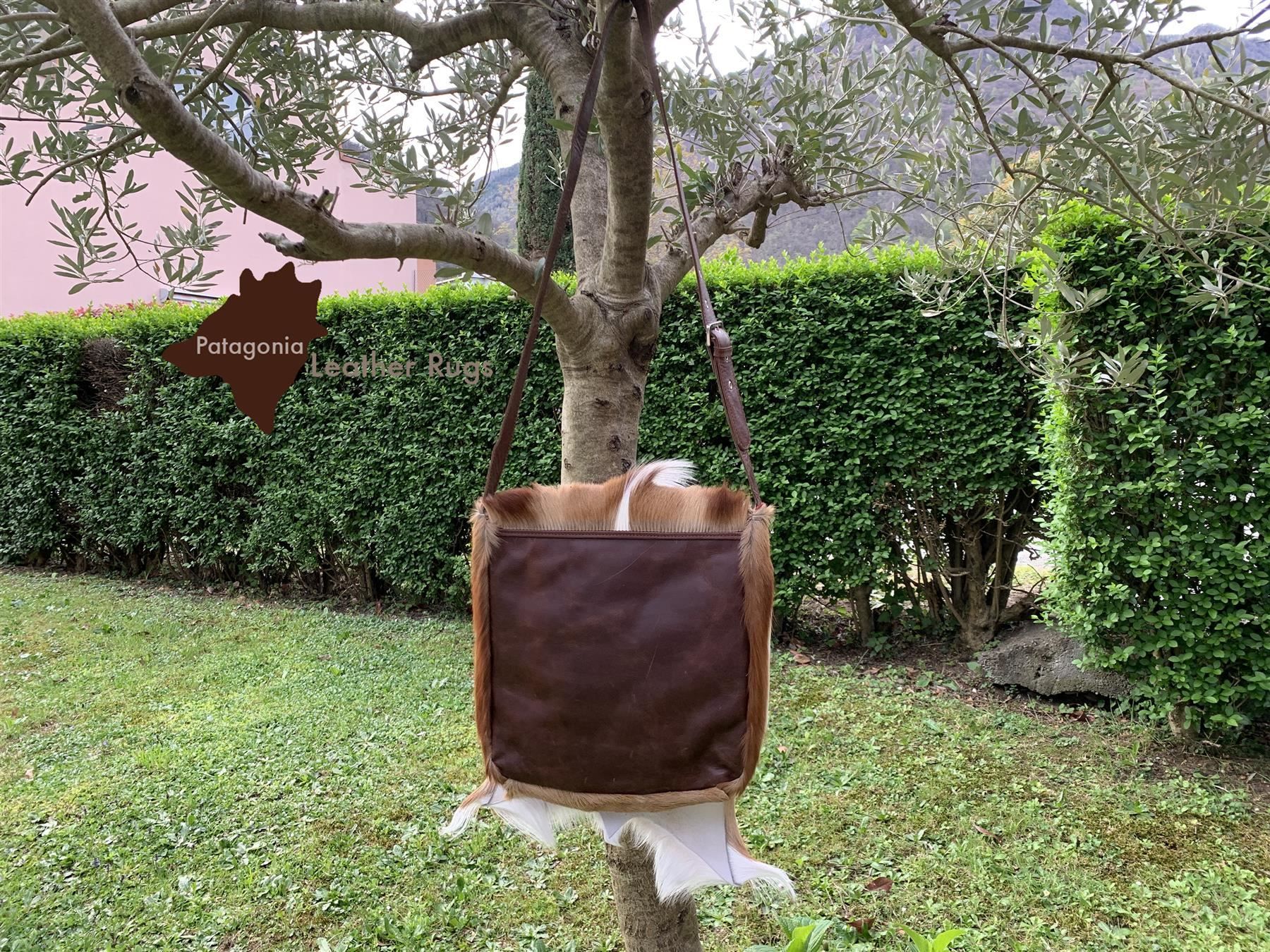 Borse da donna: Große Umhängetasche Postman  Springbok – Nuovo e nell'imballaggio originale da Arbedo venduto da patagonialeatherrugs 2