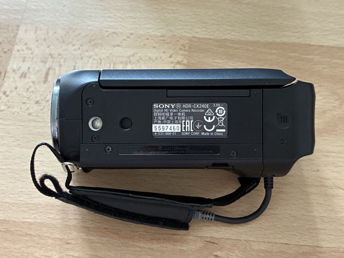 Sony Videocamere: Sony Camcorder | Hdr-CX240E – Usato da Tann venduto da Flowerfield 3