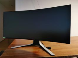 Gaming Monitor 34 Zoll WQHD Curved 120Hz