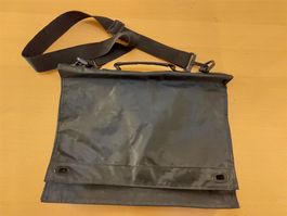 ***BAYER HEALTHCARE*** Tasche Schwarz