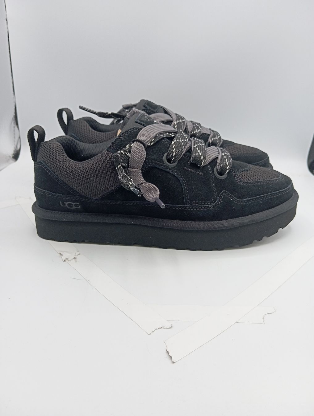 Ugg Scarpe da donna: UGG Lowmel Lo - Black (EU41) – Nuovo e nell'imballaggio originale da Schaffhausen venduto da outlez