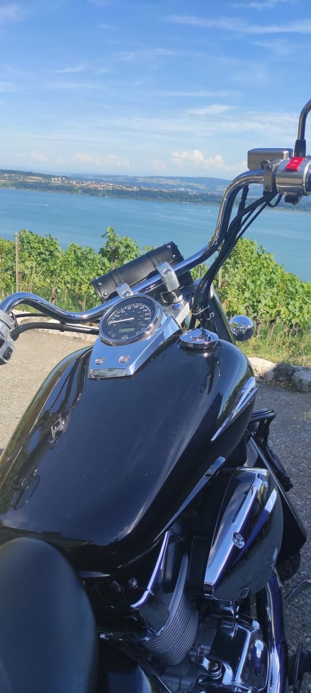 Honda Chopper: Honda Shadow VT750CS - 2 Plätzer – Usato da Kallnach venduto da cebra01 1