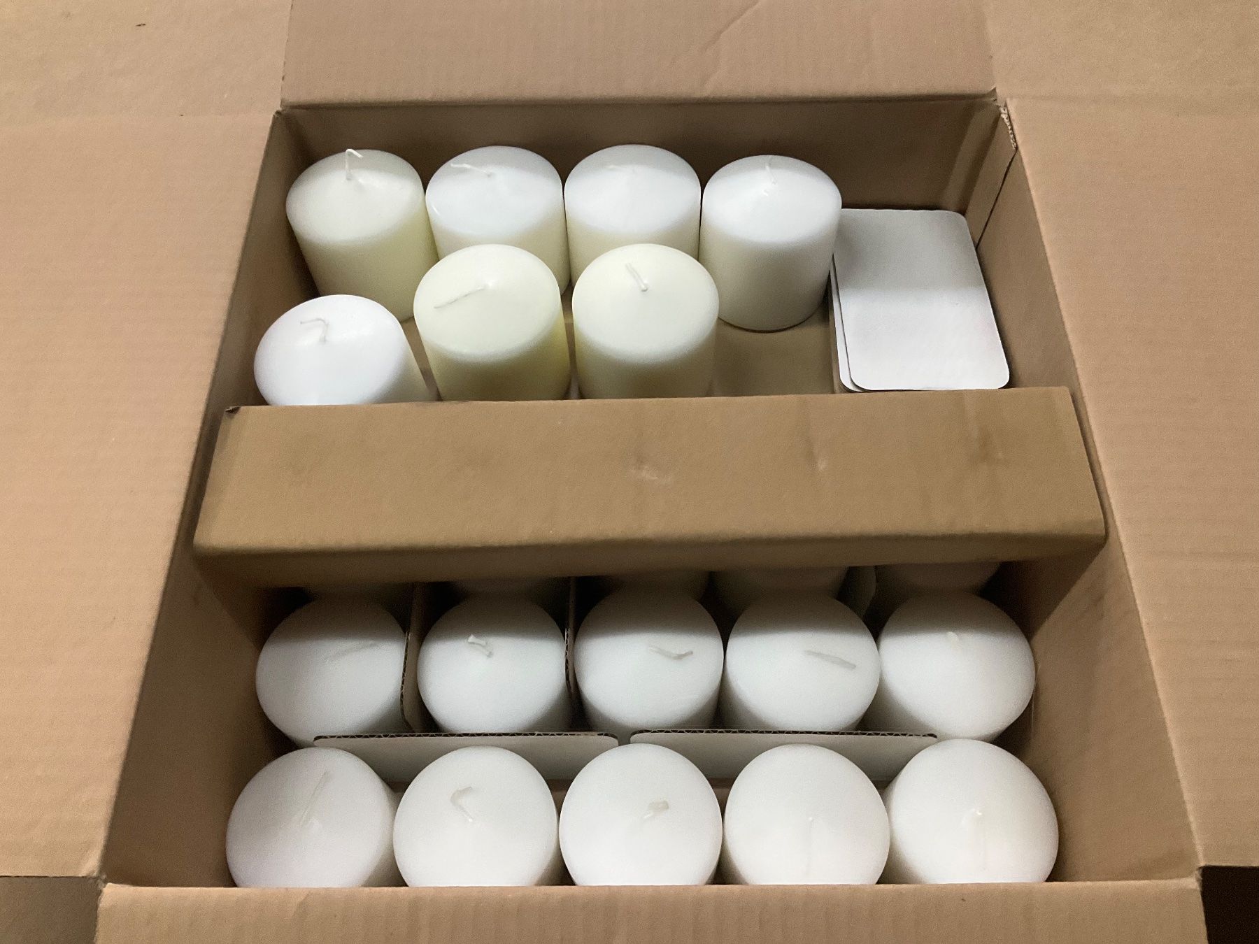 Candele: 832 Posten Kerzen Rohlinge aus Liquidation – Nuovo (secondo la descrizione) da Derendingen venduto da Meisterstuecke