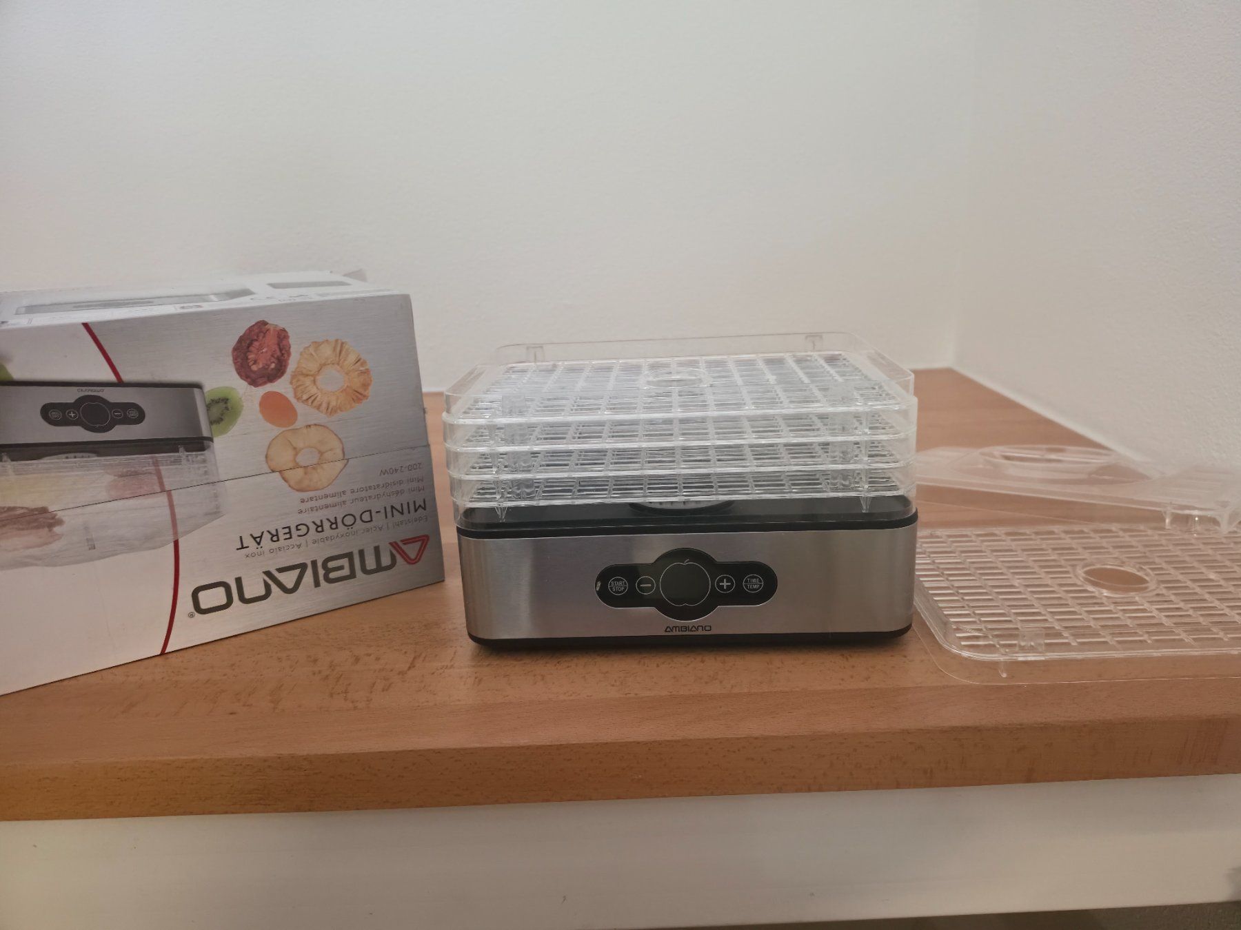 Ambiano Elettrodomestici da cucina: Dörrgerät Ambiano, mit Timer, neuwertig – Usato da Waltenschwil venduto da Frederik0 4