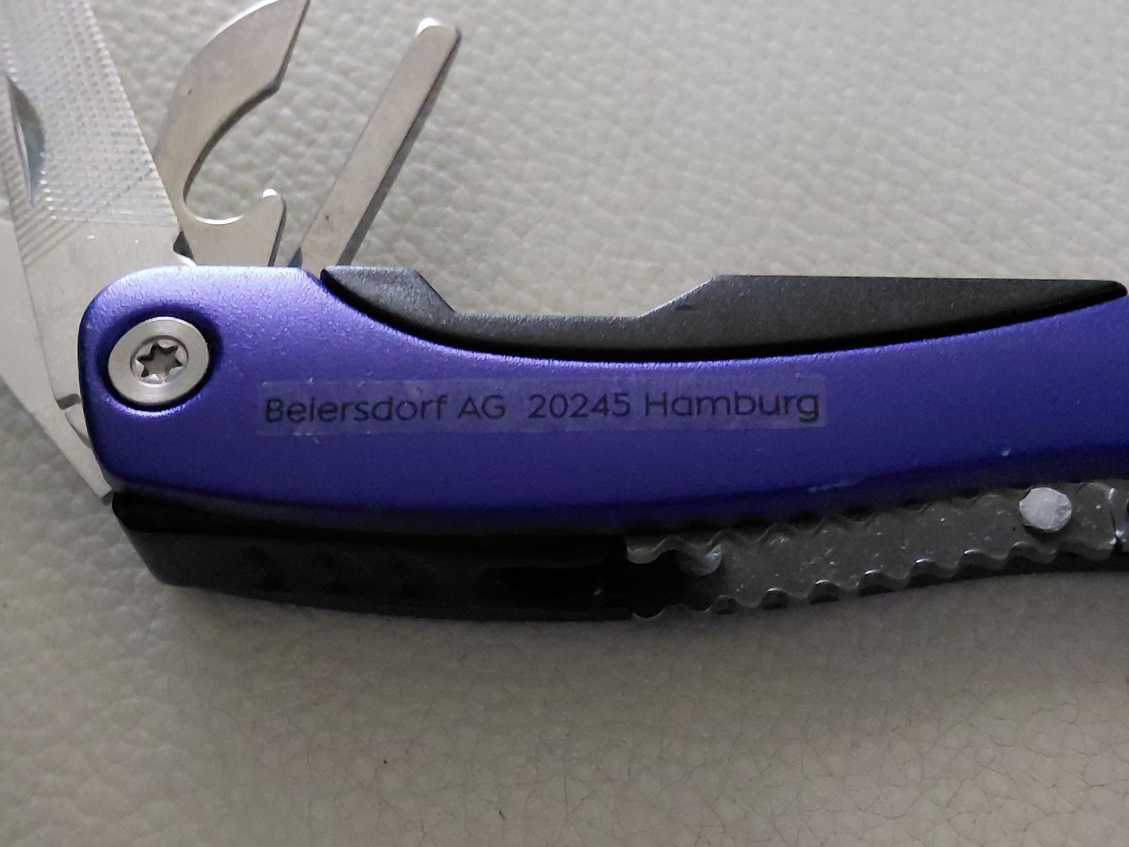 Tutti gli attrezzi: Multitool Nivea Men lila top zustand – Usato da Belp venduto da mar_76s8 2