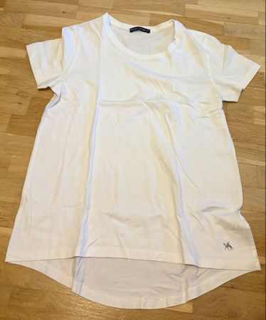 T-Shirt by mobaco cottons