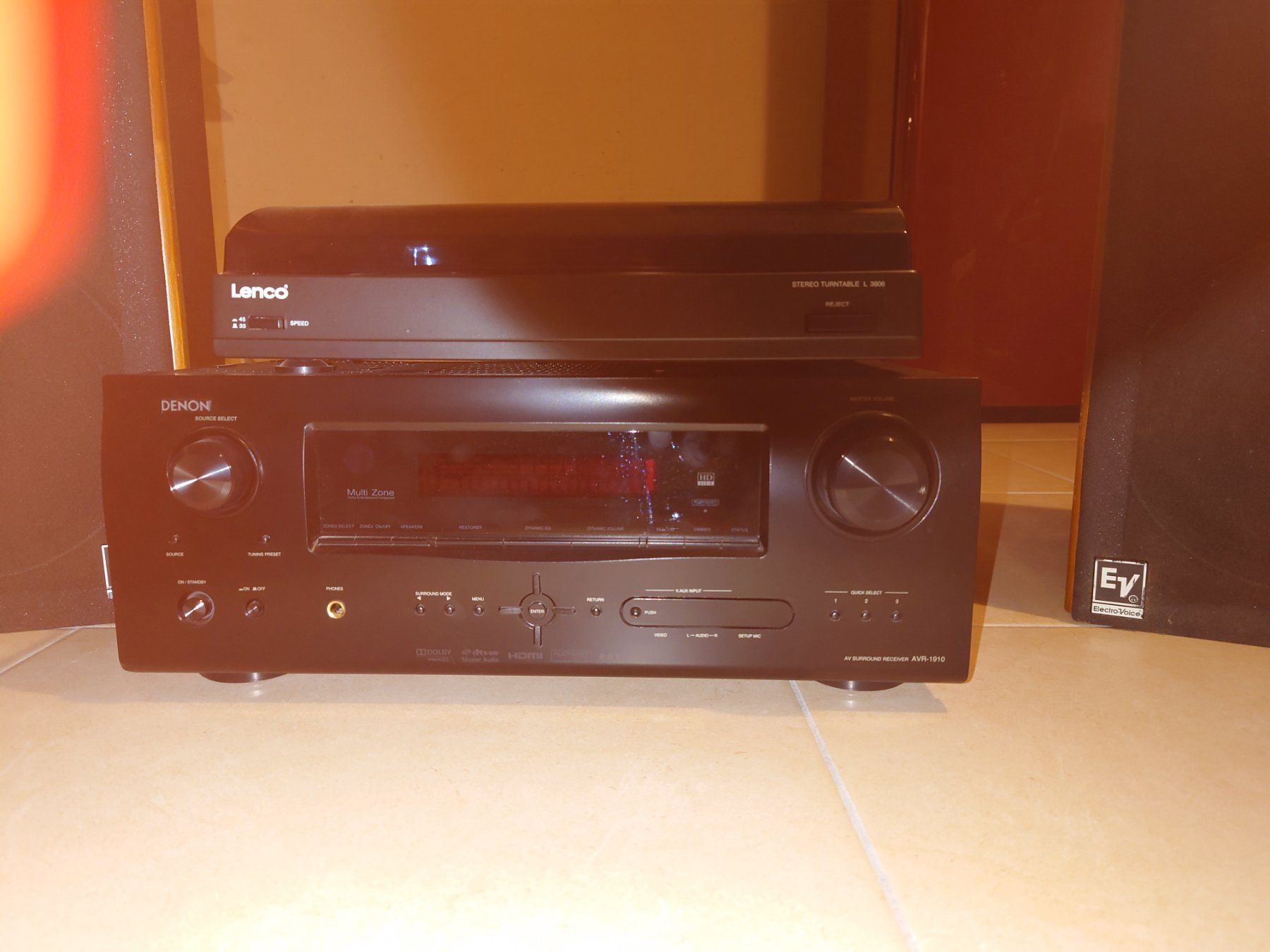 Denon Verstärker: Ensemble ampli Denon – Gebraucht aus Les Bioux von svane 1