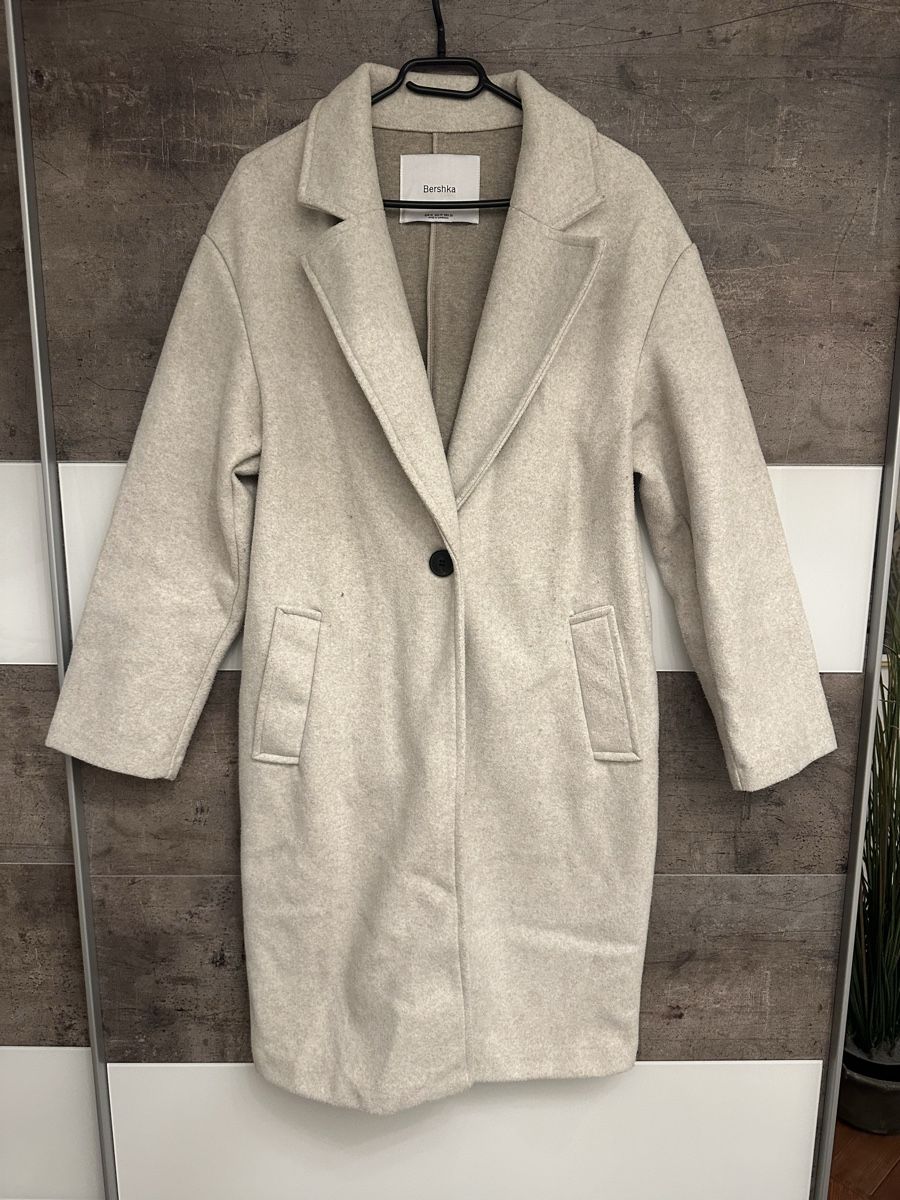 Bershka Cappotti: Bershka Mantel Beige Gr. M – Usato da Sirnach venduto da Robine1991