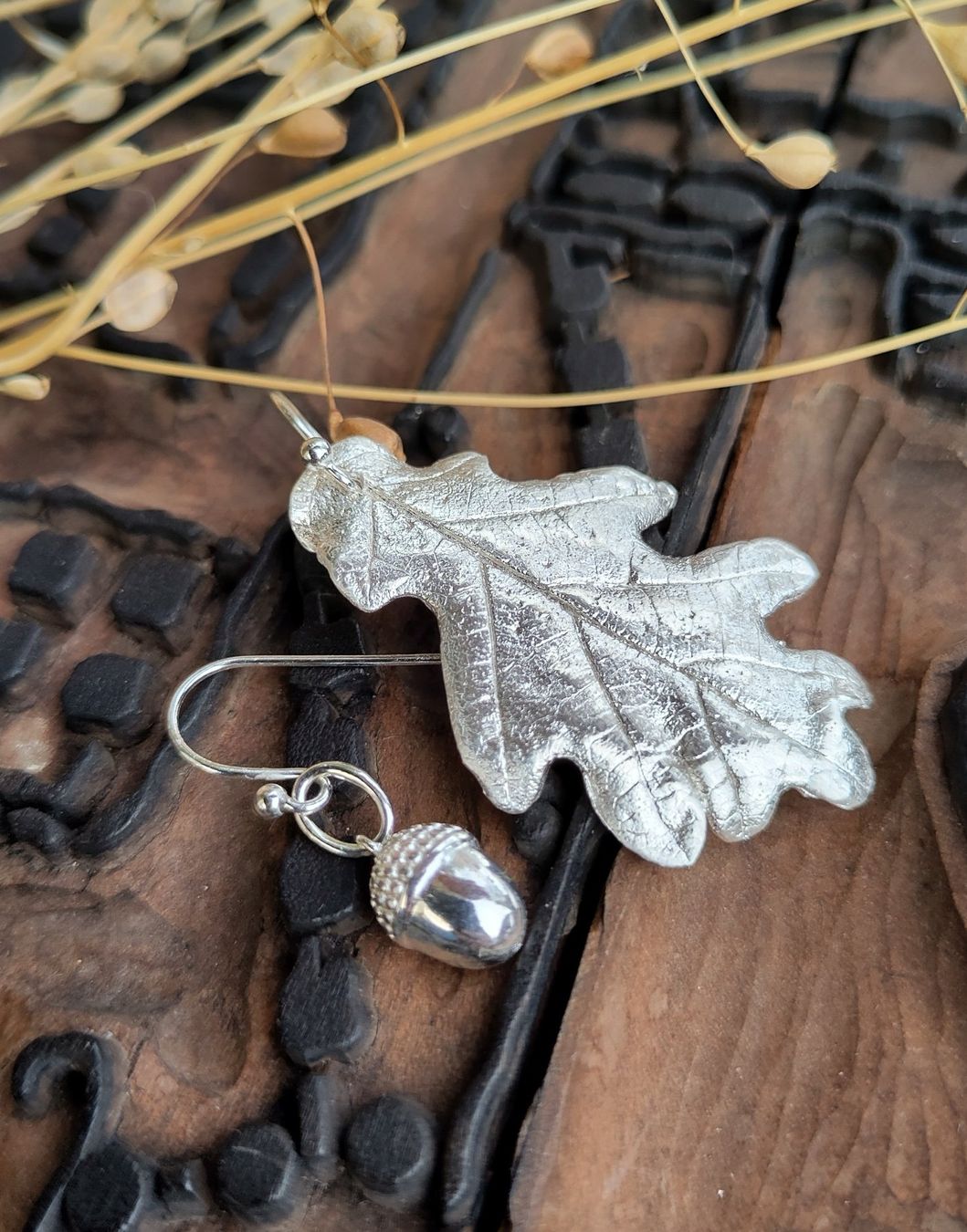 Orecchini pendenti & Orecchini a lobo: Silber-Eichenblatt und Eichel Ohrhänger – Nuovo e nell'imballaggio originale da Lauperswil venduto da Naturhandwerk