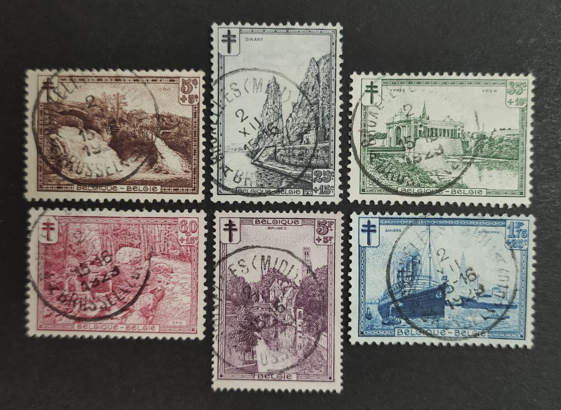 Tous les timbres: Belgien 1929, Satz gestempelt – D'occasion à Wil SG par Zazal