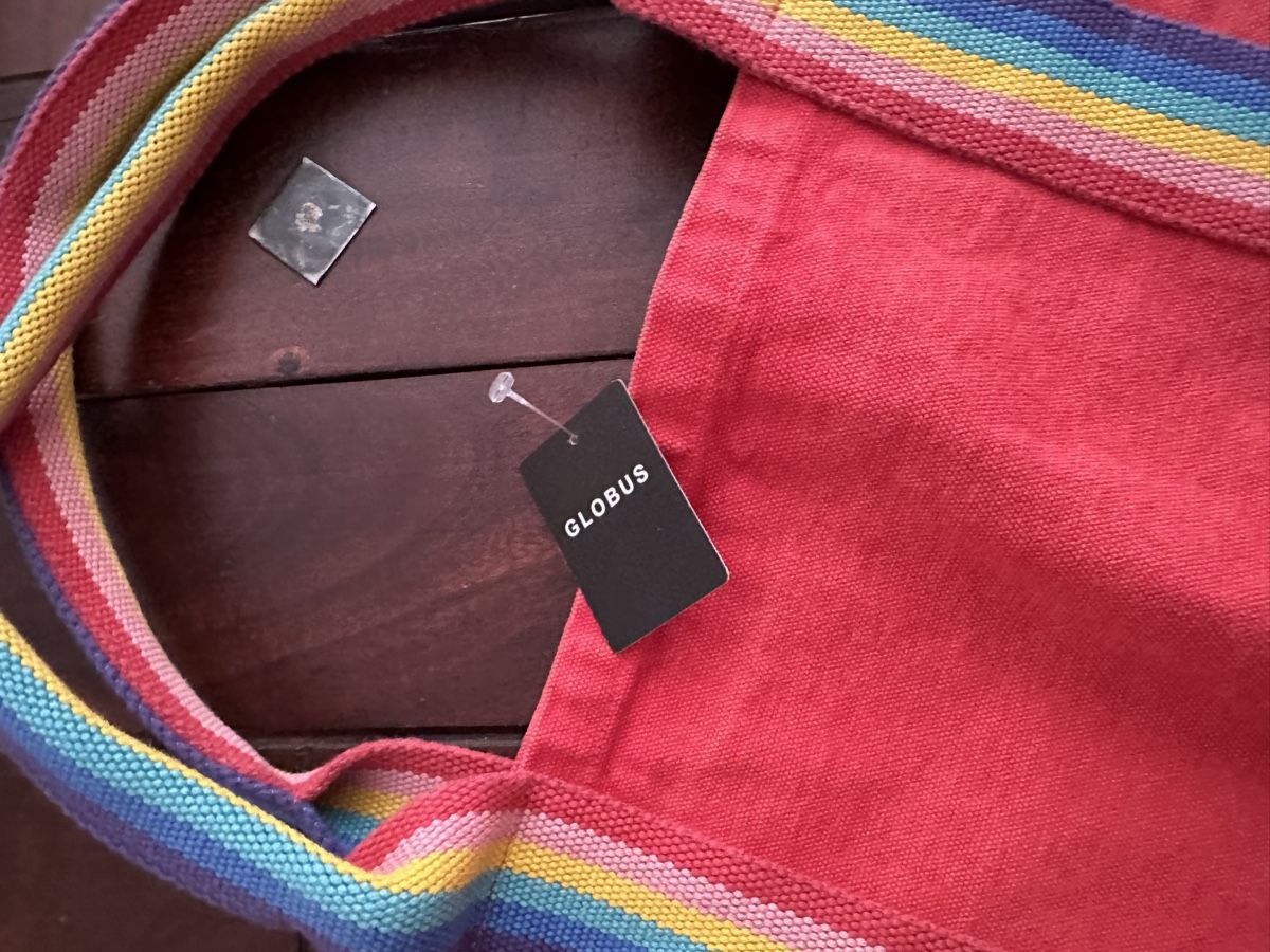 Taschen: Shopper rot / Pride Neu – Neu (gemäss Beschreibung) aus Bern von womiman 1