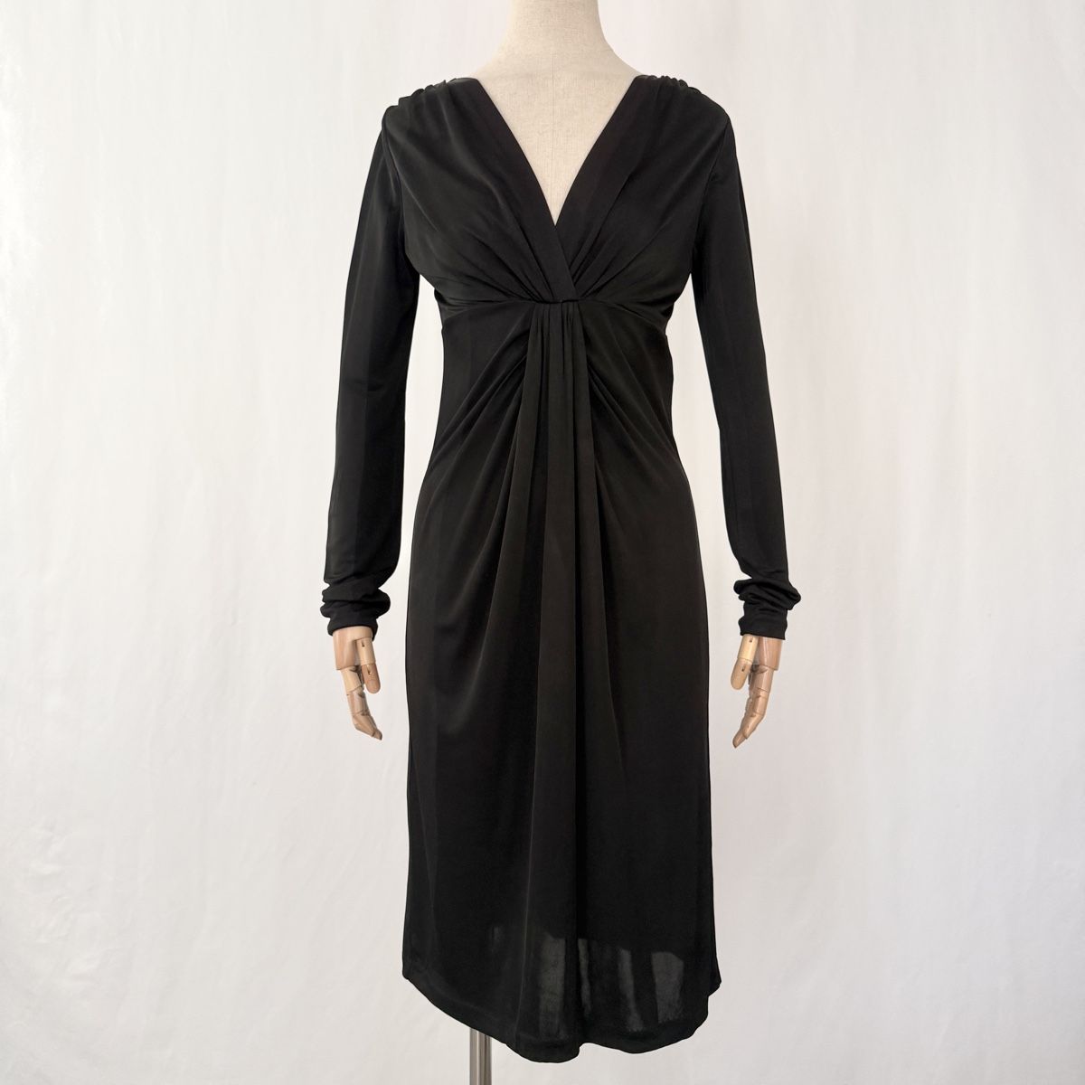 Diane von Furstenberg Robes: DIANE VON FURSTENBERG Black Dress – Neuf (Voir description) à Emmen par Nightingale_2022
