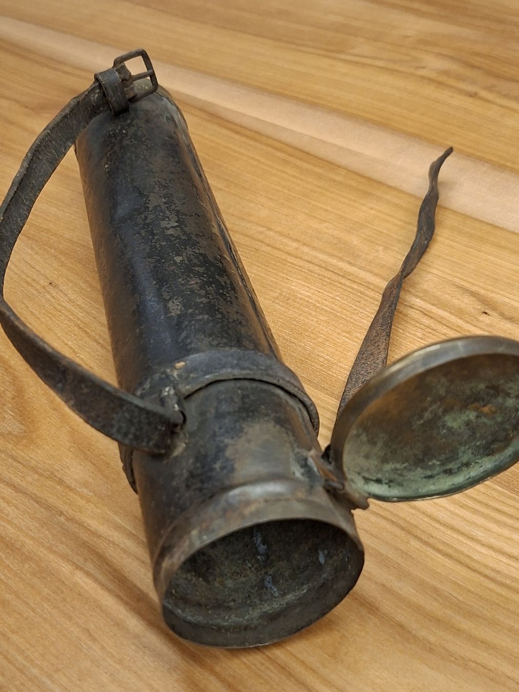 Schweizer Armee Barattoli: Antike Munitions--Blechbüchse um anfangs 1800 – Usato da Ganterschwil venduto da HeidiuPeter 6