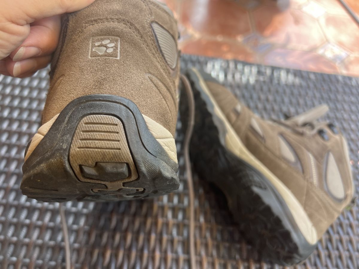 Jack Wolfskin Scarpe da donna: Wolfskin Wanderschuhe UK 6 (39.5) – Usato da Bonaduz venduto da Malves10 2