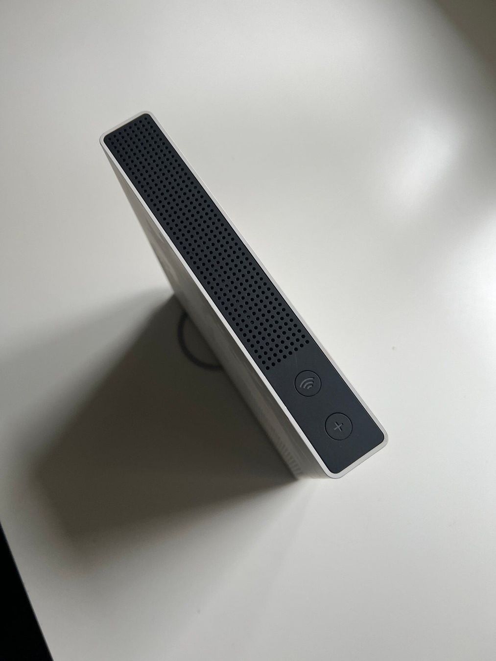 Swisscom Modem & Router: Swisscom Wi-Fi modem router – Usato da Zürich venduto da cefanie 6