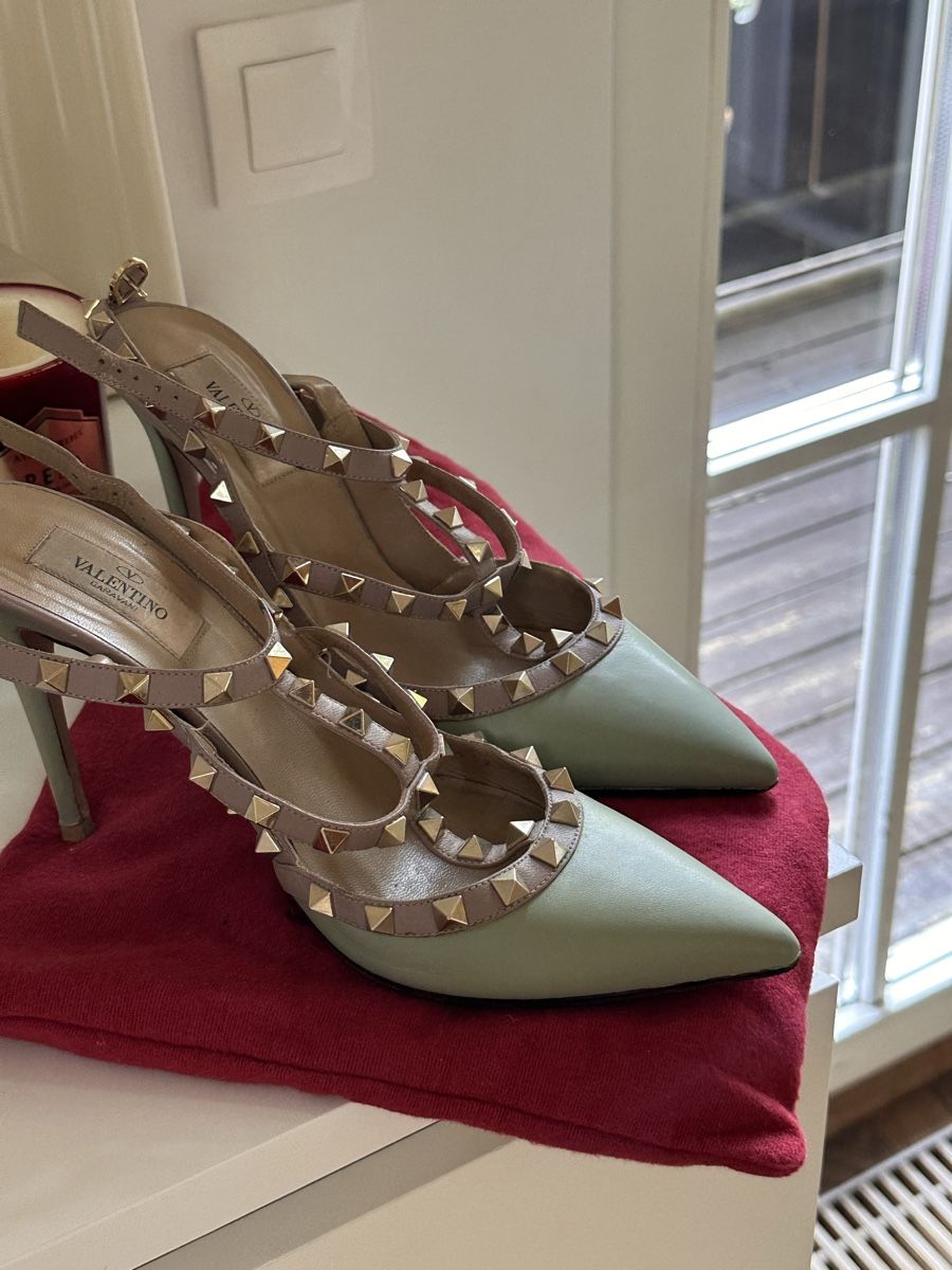 Valentino Damenschuhe: Valentino Garavani Rockstud  – Gebraucht aus Mies von larmela 1