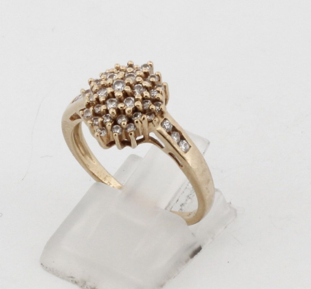 Anelli: Vintage 18k Gold Diamond Cluster Ring - Size 58 – Usato da Cham venduto da ppl_8lbl 2