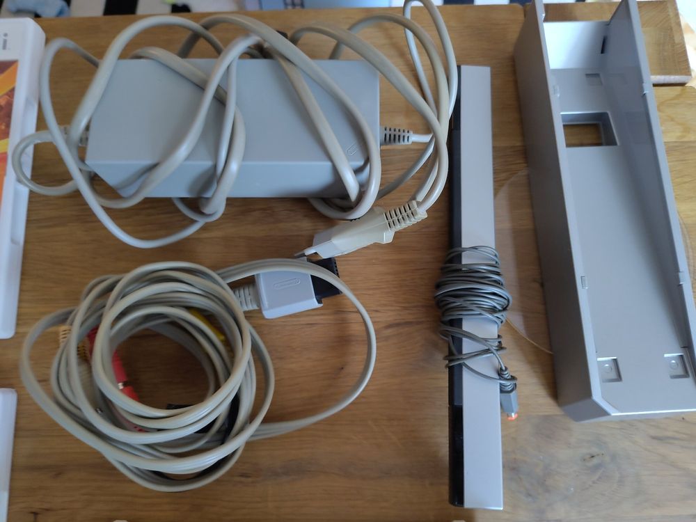 Nintendo Wii Konsole mit 7 Spielen für Party mit Freunden 3