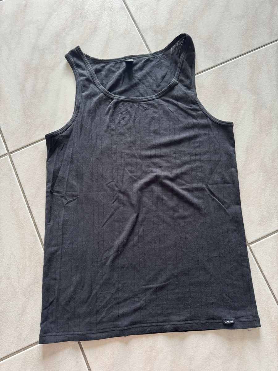 Calida Top: CALIDA Tank-Top / schwarz/ Gr. M – Usato da Morschach venduto da jeanhenrifabre