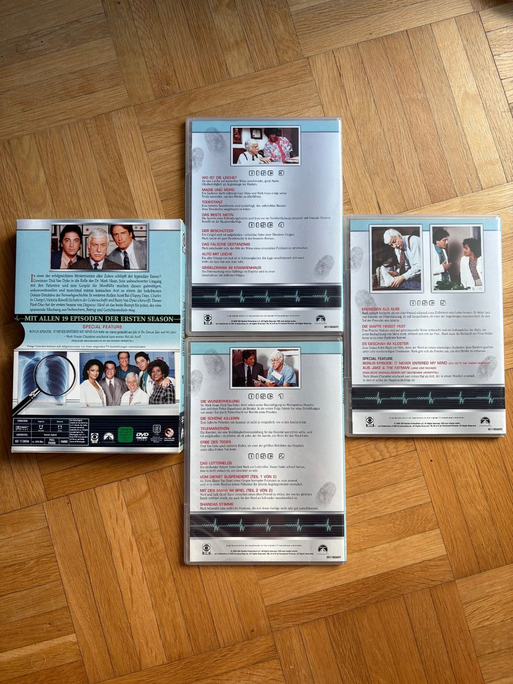 Tutti i DVDs: Diagnose: Mord - Die erste Staffel - DVD – Usato da Zürich venduto da Malcom 3