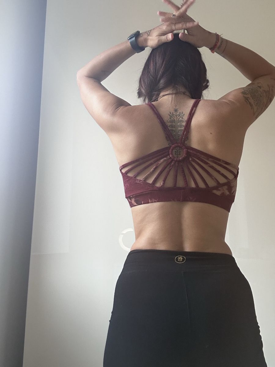 Top: Yoga top never used – Nuovo (secondo la descrizione) da Bellinzona venduto da Samirablank 1