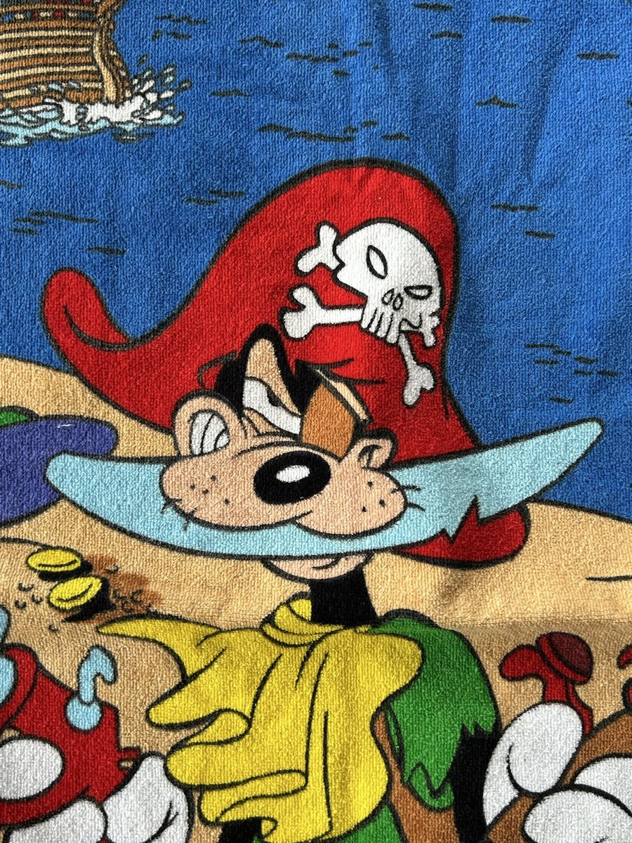 Disney Teli da bagno: Serviette Disney Dingo Pirate occasion – Usato da Leysin venduto da Ogis 2