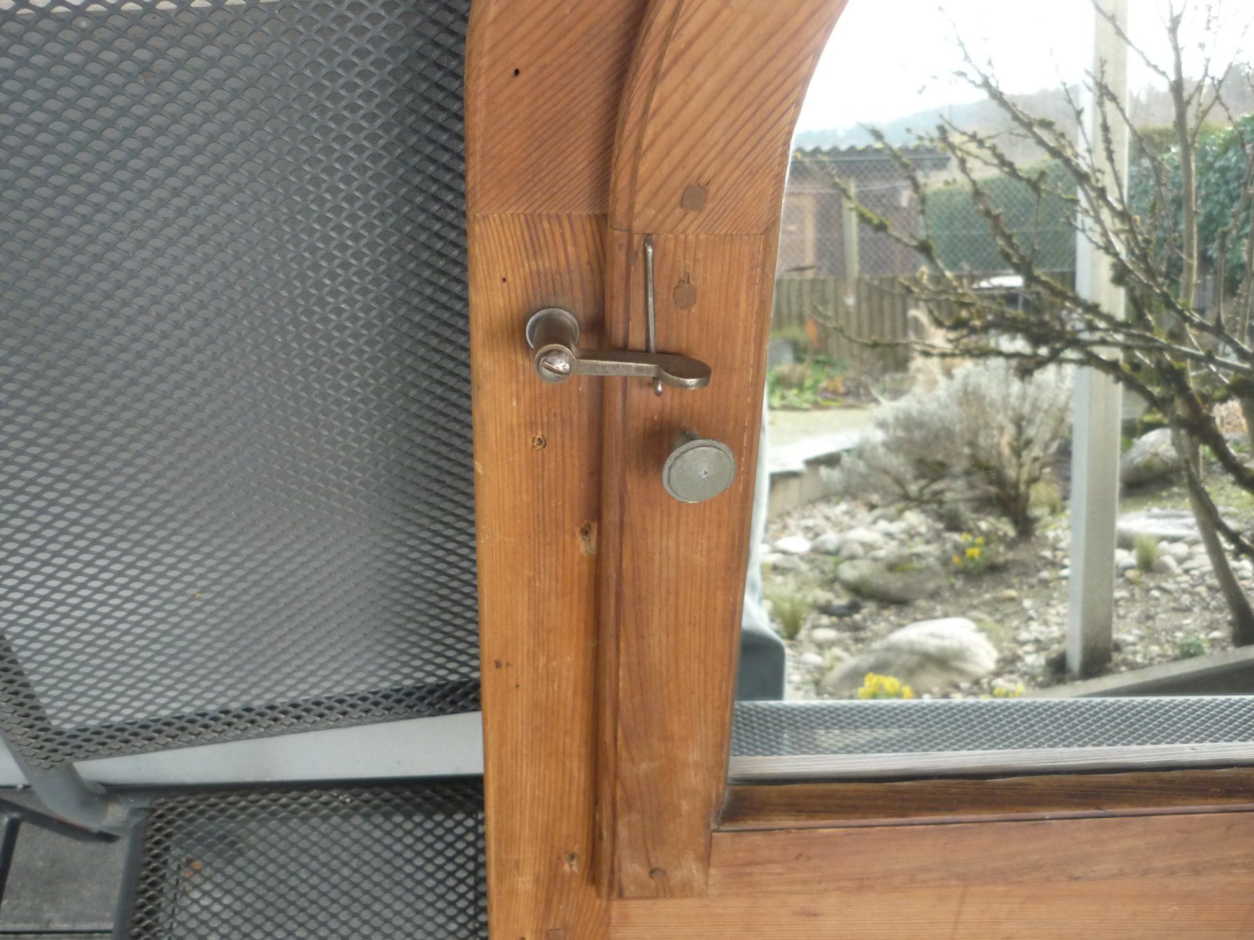 Fenster: Fenster mit Spiegel – Gebraucht aus Langnau i. E. von Laendu7000 2