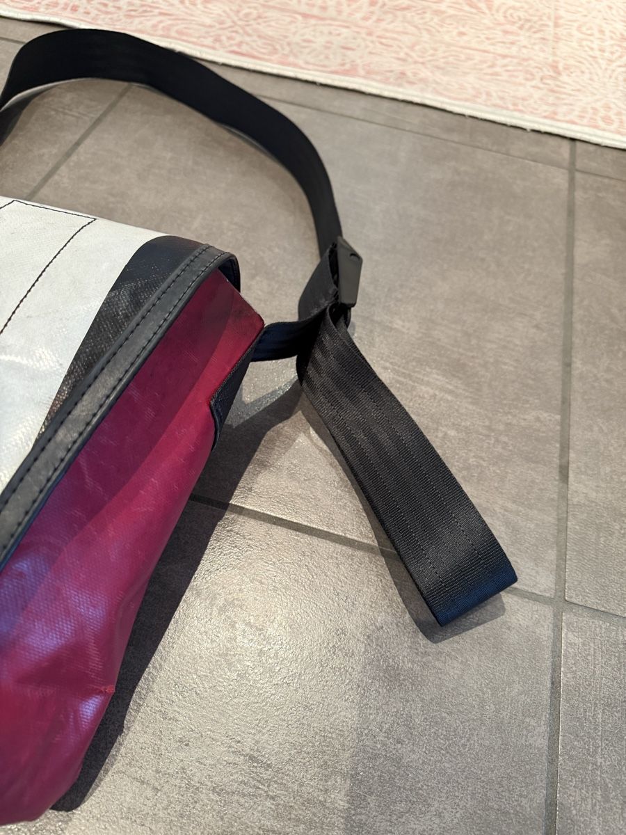Freitag Altro in  Abbigliamento & Accessori: Freitag Tasche – Usato da Claro venduto da KarinS84 2