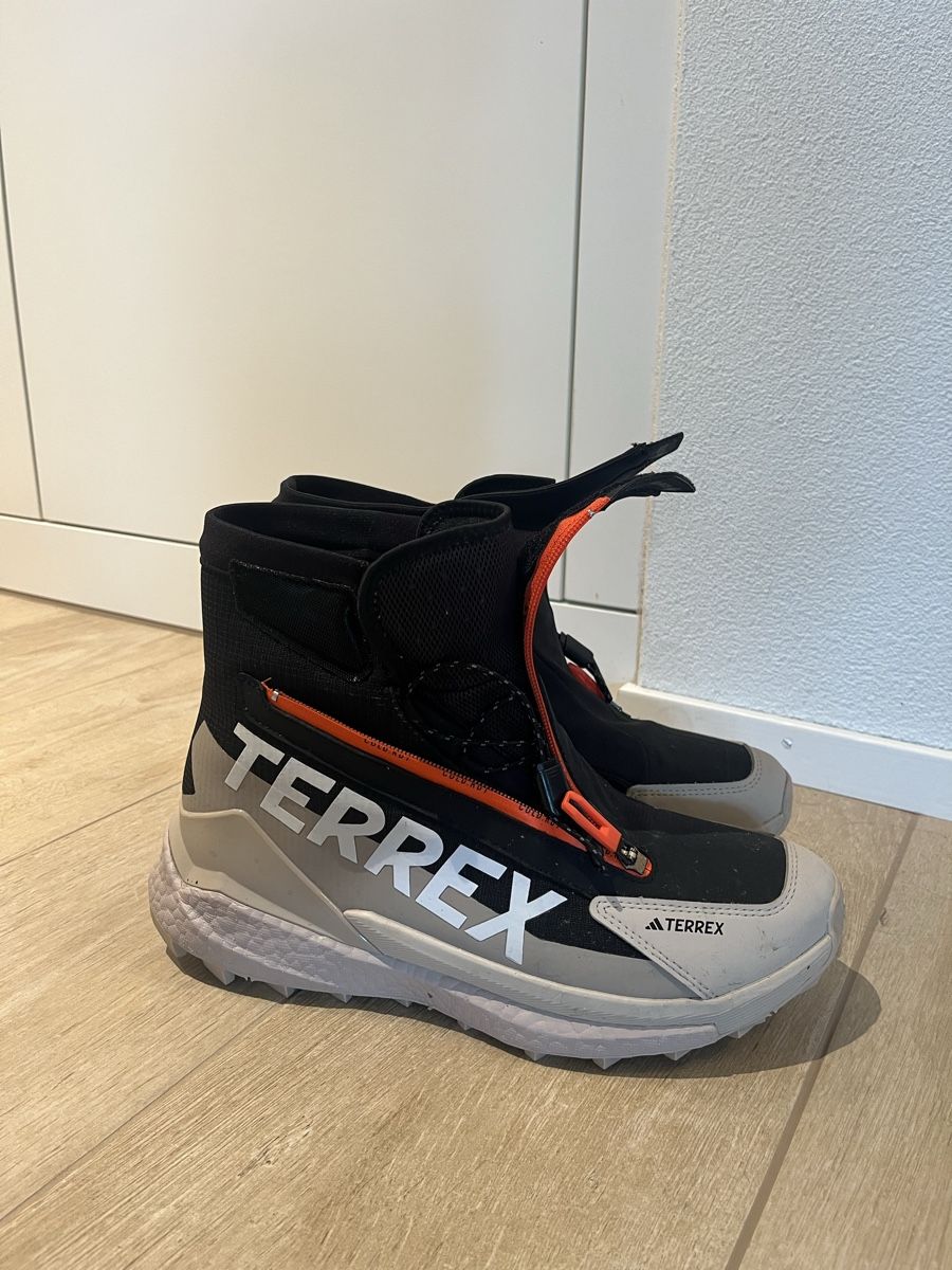Adidas Scarpe da uomo: Adidas Terrex Gr. 42 Wasserdicht – Usato da Schwanden GL venduto da sar_fs2t