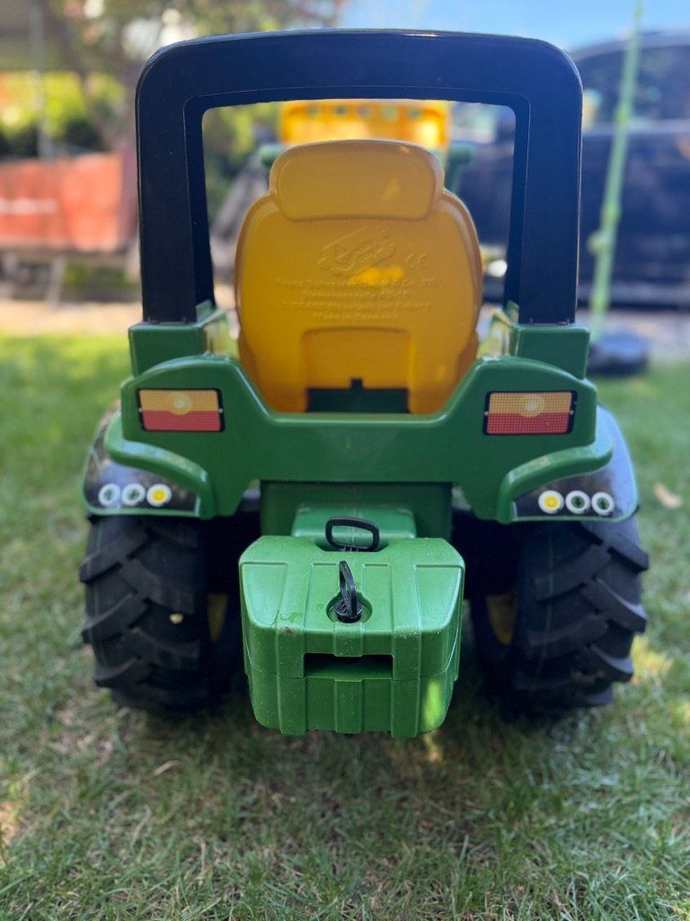 John Deere Veicoli per bambini: Trettraktor John Deere mit Frontlader & Luftreifen – Usato da Zürich venduto da jul_c79z 3