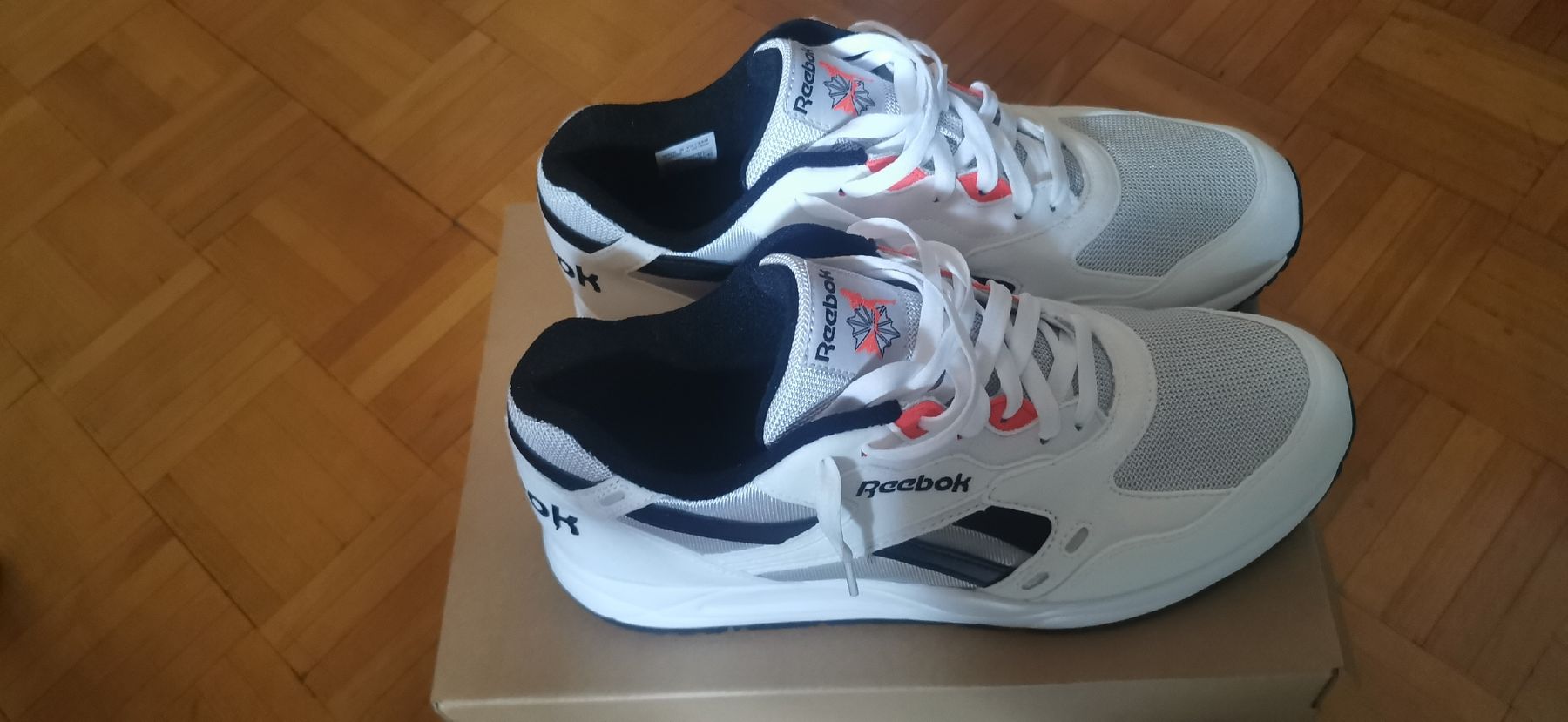 Reebok Scarpe da uomo: Reebok Bolton 43  – Nuovo e nell'imballaggio originale da Genève venduto da vins50 3