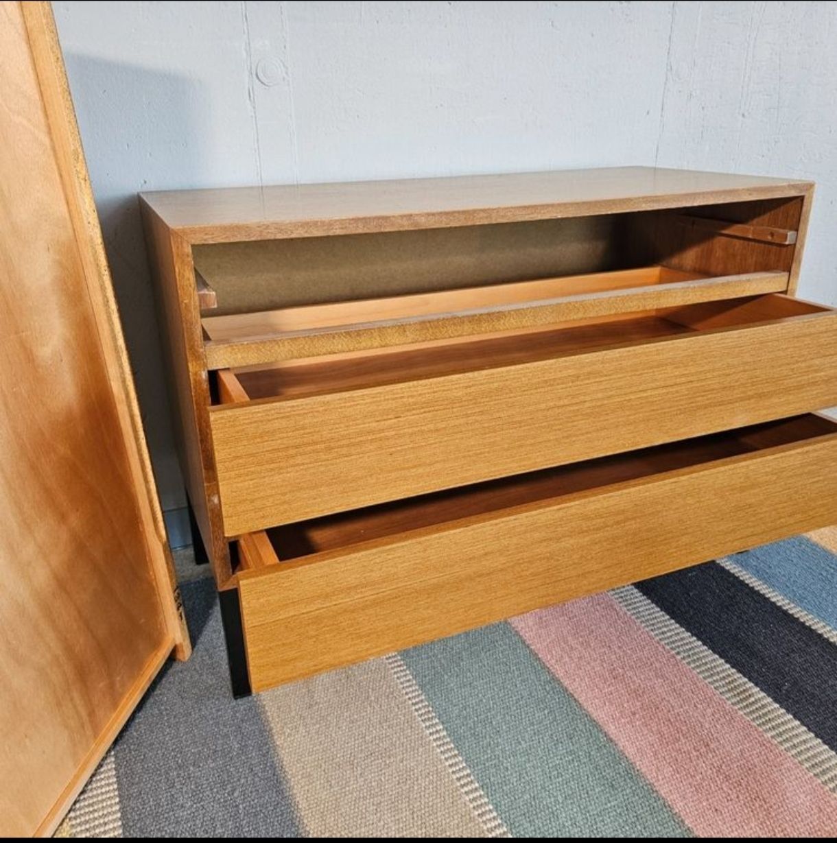 Cassettiere: Alte Holzkommode mit 3 Schubladen ca. 1970 Jahre – Usato da Zürich venduto da oli_62vl 3