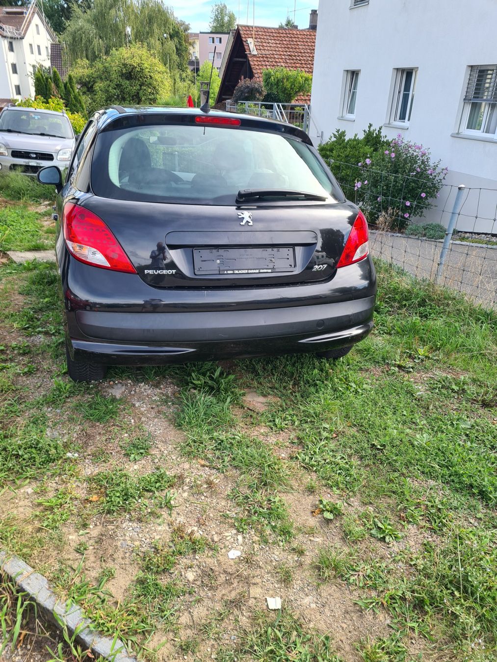 Peugeot Automobili: Peugeot 207 frisch ab MFK – Usato da Bäretswil venduto da WamoNeu 3