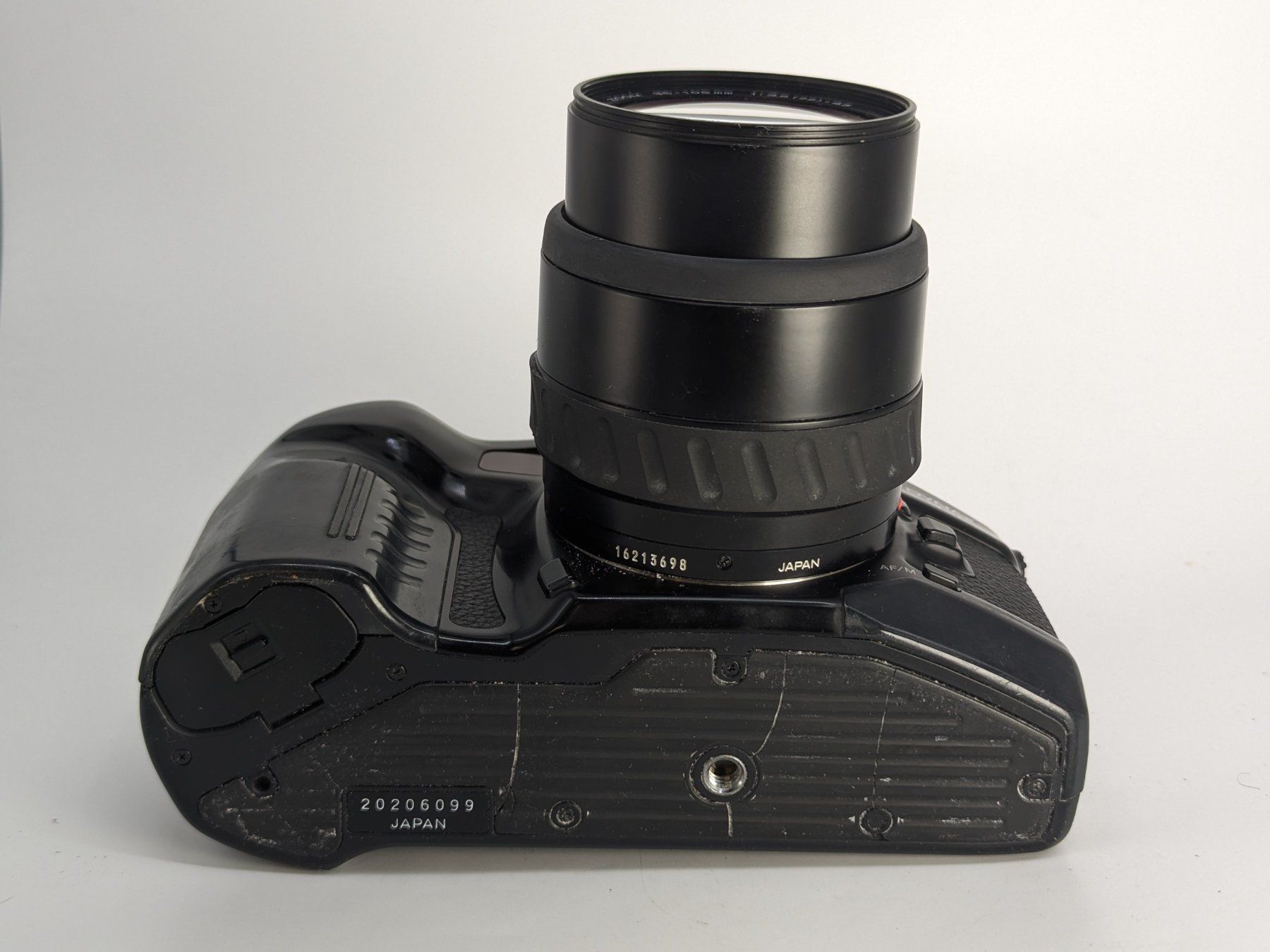 Minolta Fotocamera: Minolta Dynax 9xi mit Fantasy-Karte – Usato da Bischofszell venduto da Blende2 5