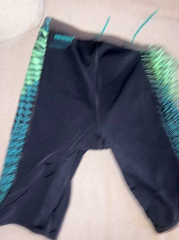 Badehosen: Speedo Mens Jammers Size 40/M – Gebraucht aus Zürich von von_sj9s 4