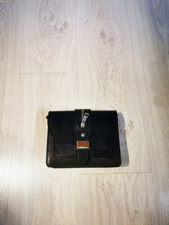 Handtasche schwarz Leder