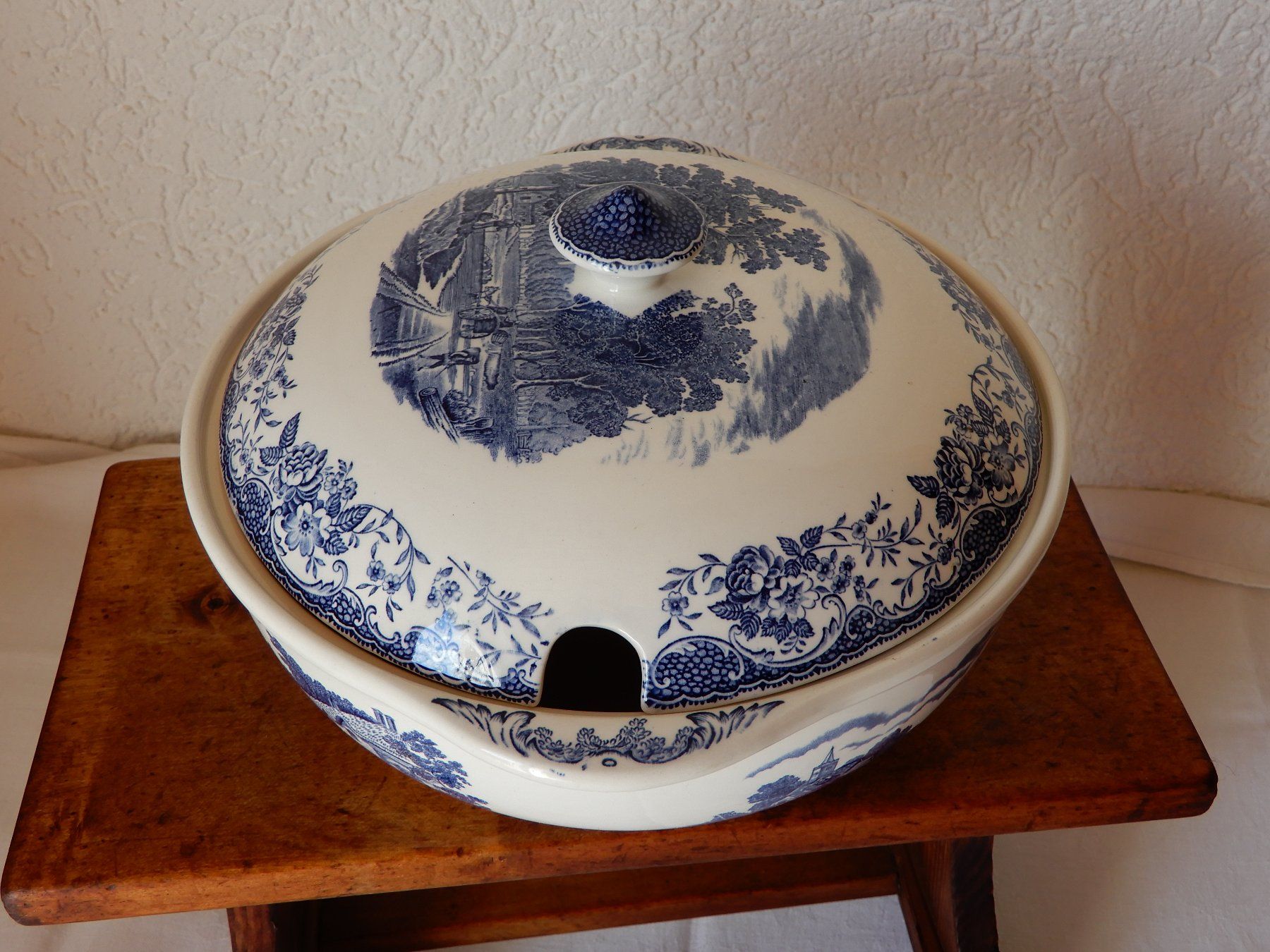 Johnson Brothers Ciotole: Suppenterrine Royal Tudor Ware Old England - Barker Bros – Usato da Senèdes venduto da tintinette43 2