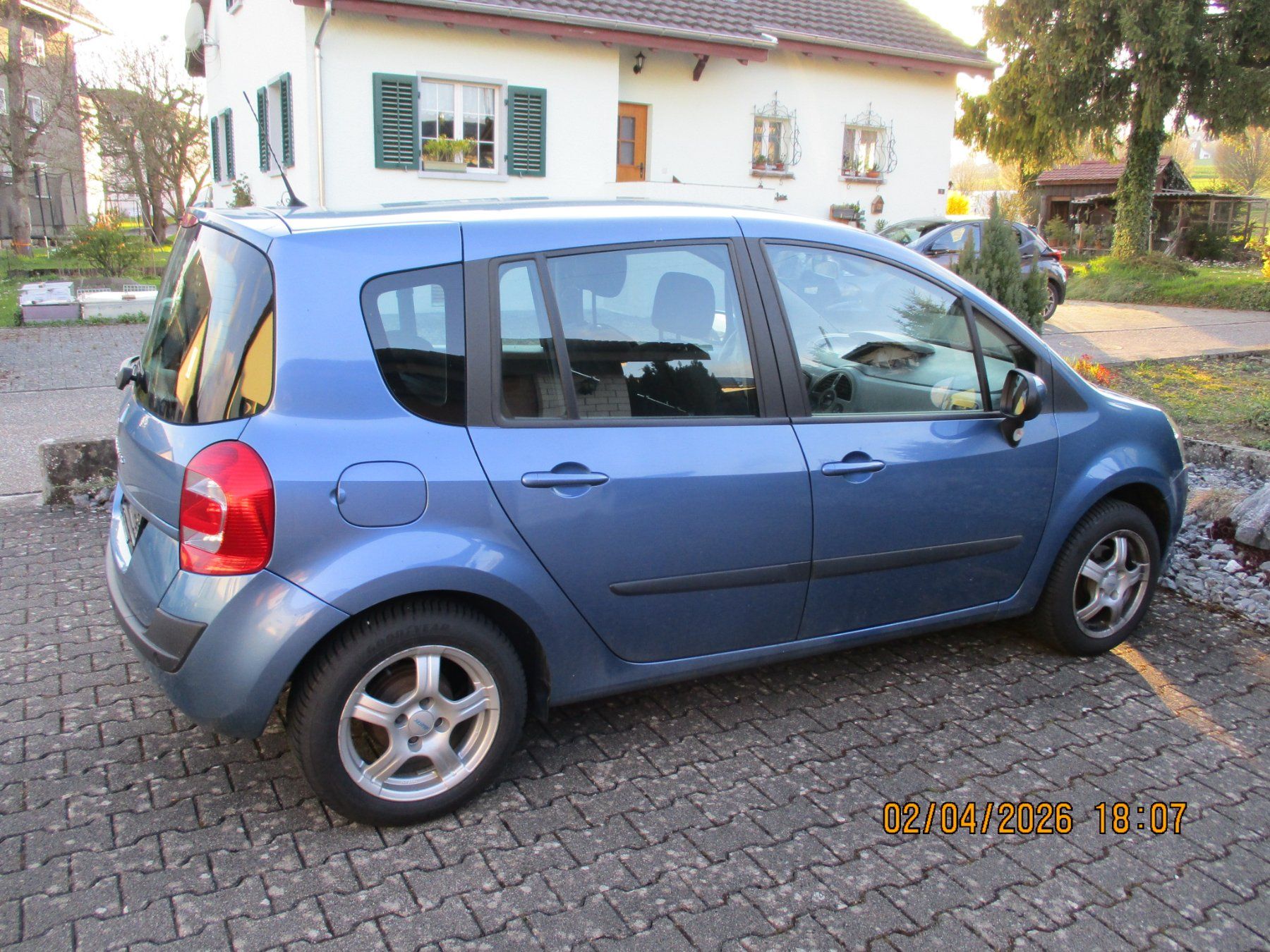 Renault Automobili: RENAULT MODUS 1.5 DCI AUTOMAT – Usato da Safenwil venduto da universum78
