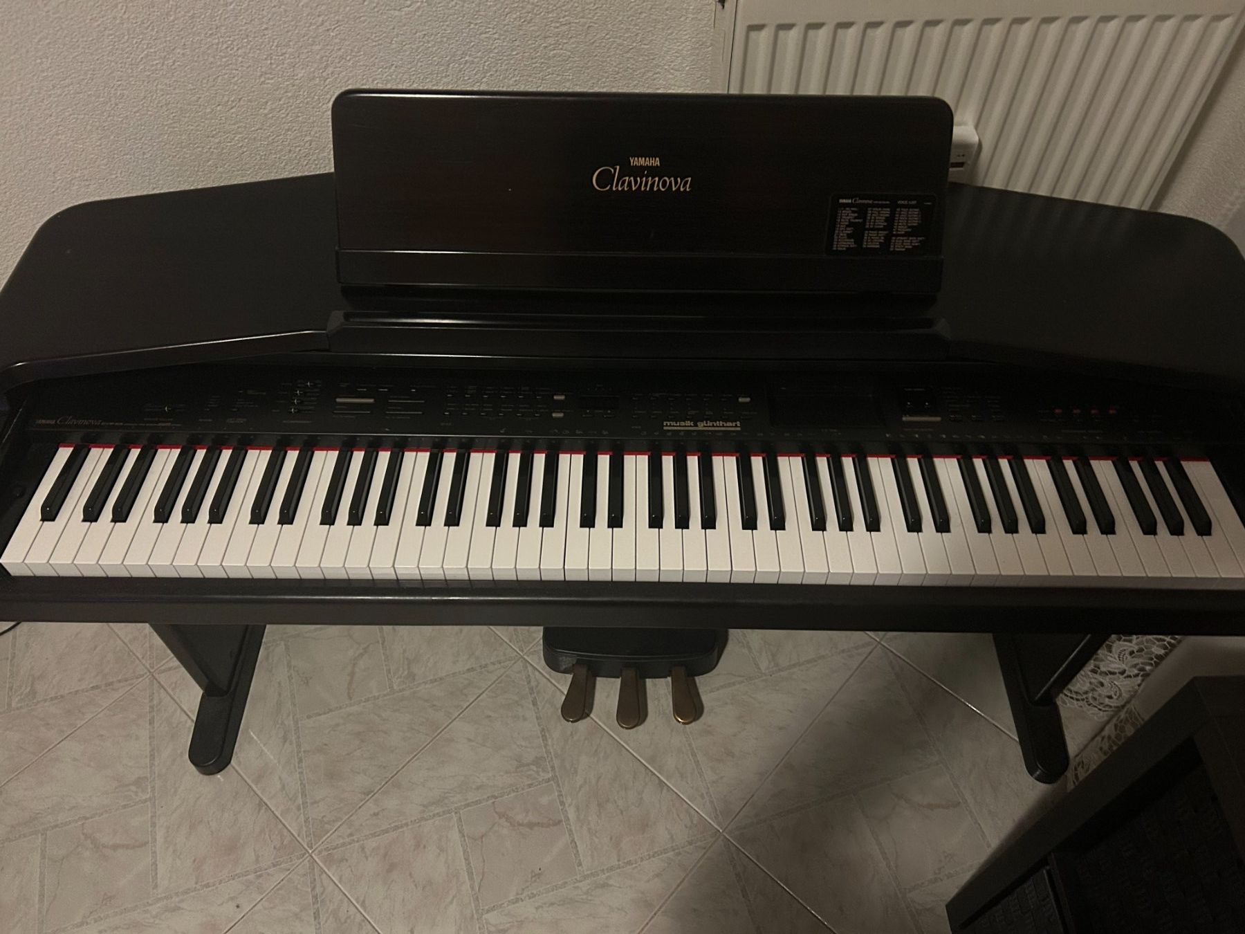 Strumenti musicali: Yamaha Clavinova E-Piano – Usato da Kaiseraugst venduto da Fishbone22 1