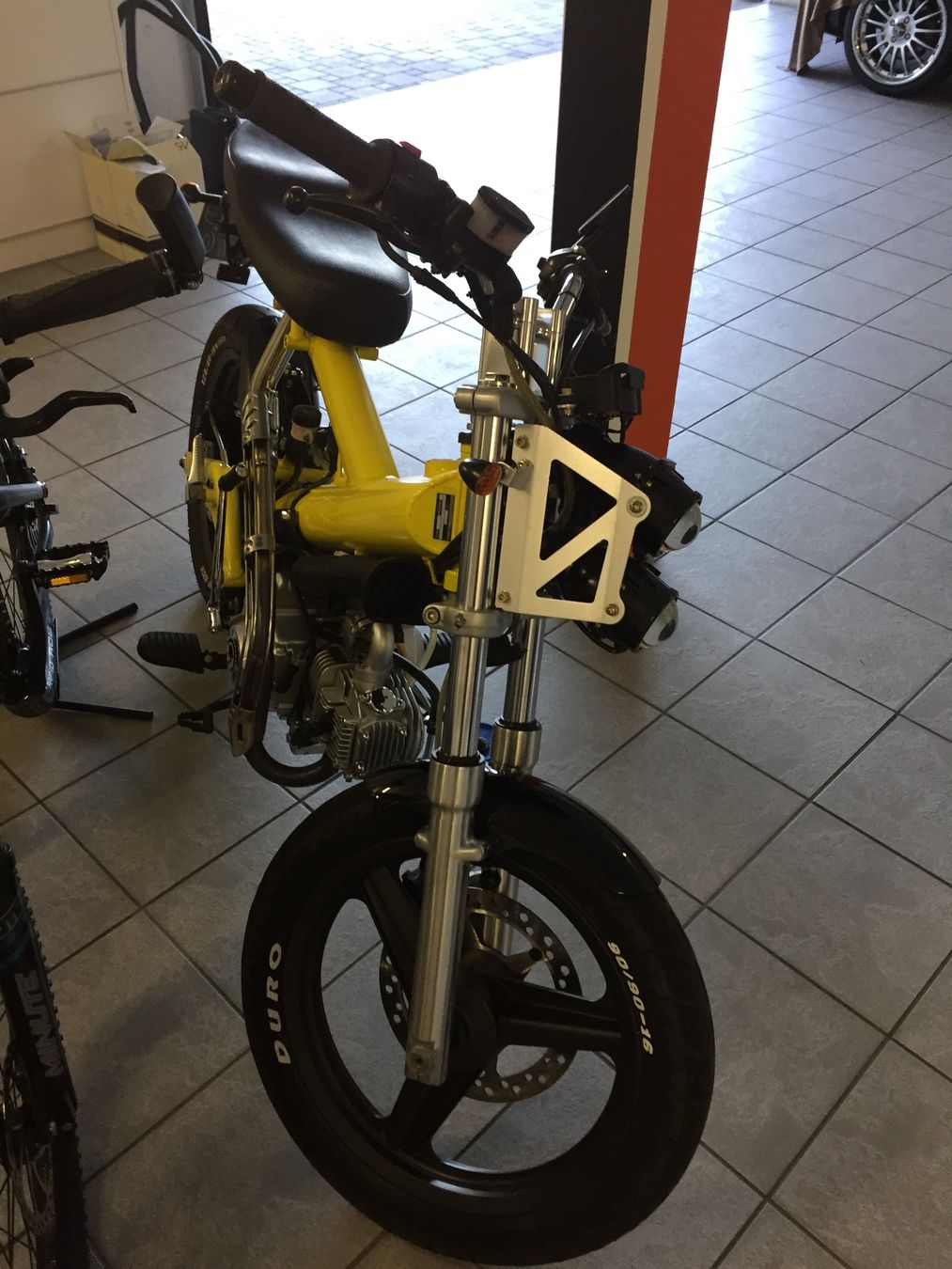 Strasse: Mad Ass 125er – Gebraucht aus Hellikon von str_g5yn 2