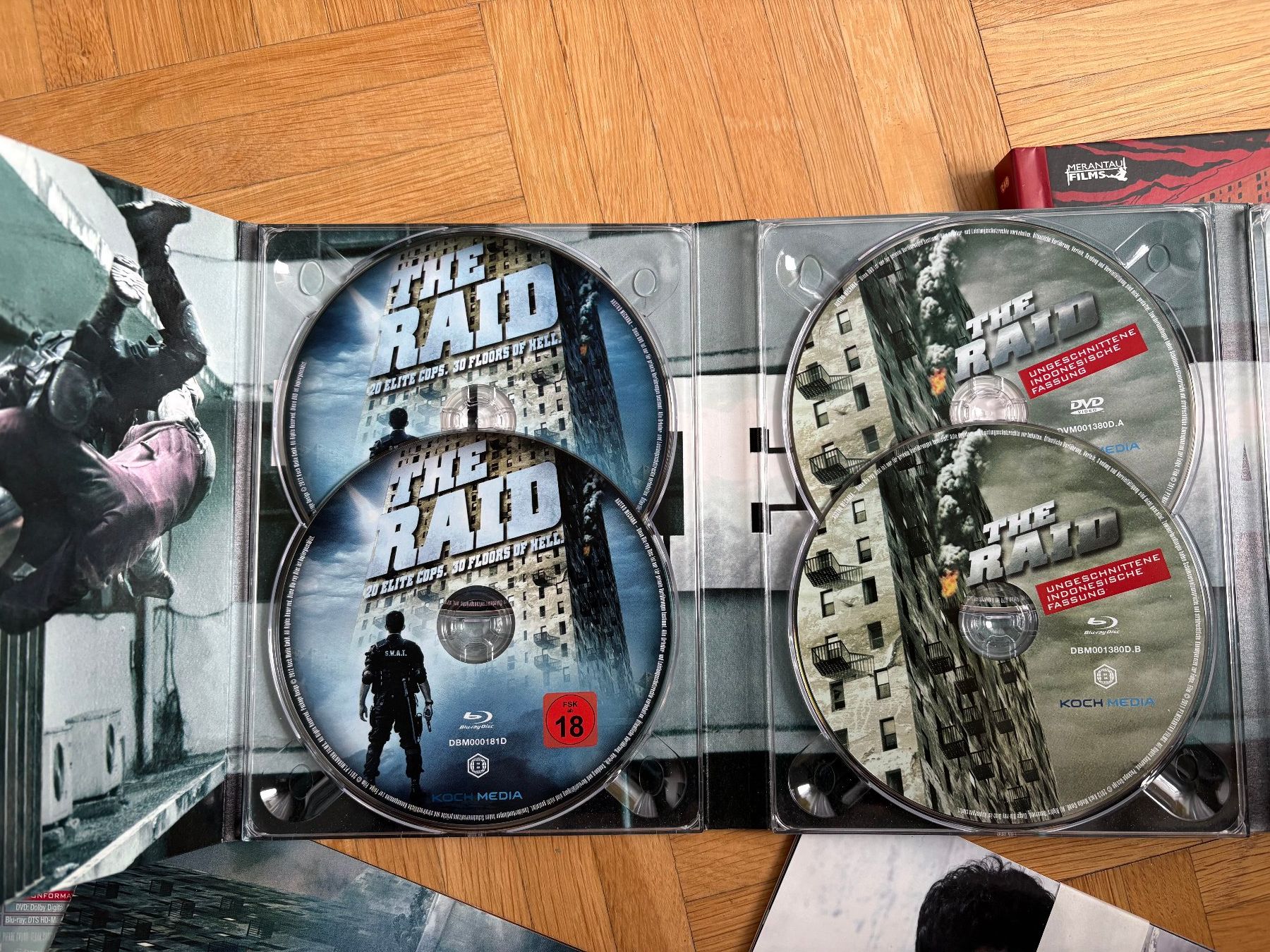 Tutti i DVDs: The Raid - Ultimate Edition - Blu-ray + DVD – Usato da Zürich venduto da Malcom 2
