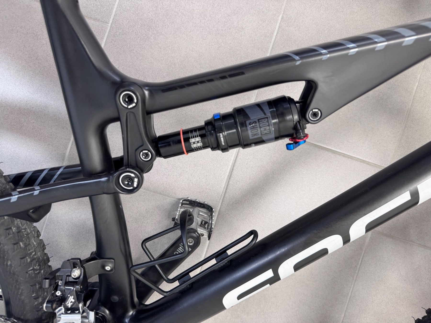 Focus Biciclette: 27.5 Fully Focus Spine Lite MJ 2016 – Usato da Gommiswald venduto da Regulastein01 2
