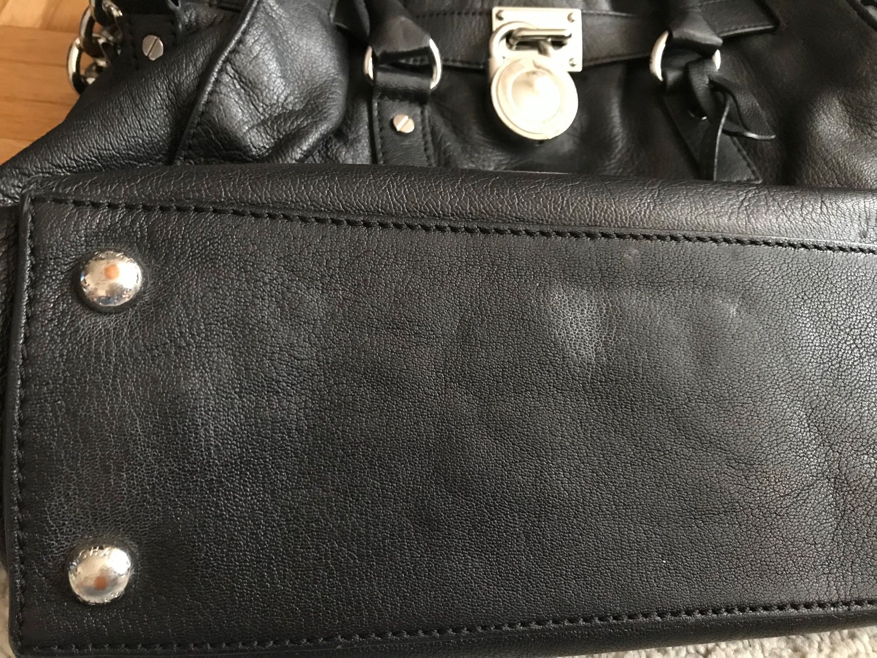 Michael Kors Borse da donna: Michael Kors Tasche schwarz – Usato da Emmenbrücke venduto da Hathor123 6